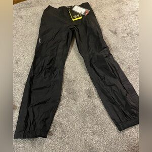 Mountain Hardwear Women’s Black Waterproof Pants